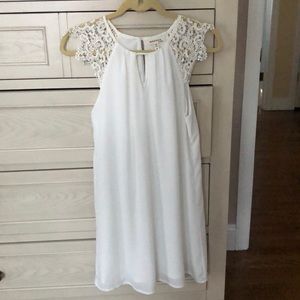 White dress with lace sleeves